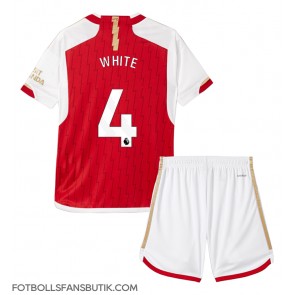 Arsenal Ben White #4 Replika Hemmatröja Barn 2023-24 Kortärmad (+ Korta byxor)